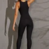 Vida Racer Neck Jumpsuit in Schwarz
