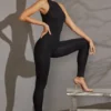 Vida Racer Neck Jumpsuit in Schwarz