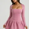 Viola Langarm-Minikleid mit Bubble-Saum in Mauve Viola Langarm-Minikleid mit Bubble-Saum in Mauve