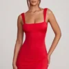 Violetta Minikleid mit Schnürung am Rücken in Rot Violetta Minikleid mit Schnürung am Rücken in Rot