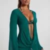Vista – Transparentes Minikleid mit Cowl-Ausschnitt und Perlenverzierung in Jadegrün Vista – Transparentes Minikleid mit Cowl-Ausschnitt und Perlenverzierung in Jadegrün