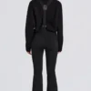 Wasserdichte Latzhose mit hoher Taille und Hosenträgern in Schwarz Wasserdichte Latzhose mit hoher Taille und Hosenträgern in Schwarz