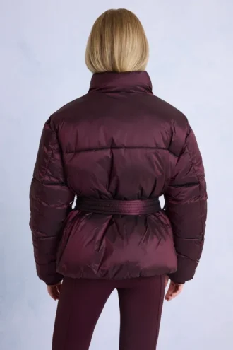 Wasserdichte Oversize-Skijacke mit Gürtel in Burgunderrot