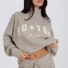 Weicher Oversize-Pullover aus Strick in Beige Weicher Oversize-Pullover aus Strick in Beige