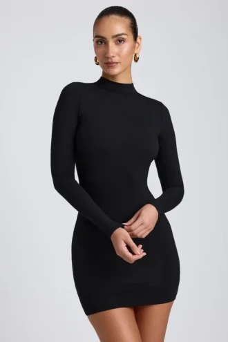 Yara Modal-Minikleid mit offenem Rücken und langen Ärmeln in Schwarz