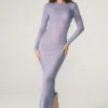 Yasmin Maxikleid mit Verzierungen und langen Ärmeln in Blau Yasmin Maxikleid mit Verzierungen und langen Ärmeln in Blau