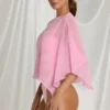 Zarayah Transparenter Poncho in Candyfloss Pink