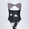 Zarza Badeanzug mit Einsätzen und Cut-outs in Silber-Chrom