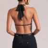 Zenna Drapiertes Cowl-Oberteil in Schwarz