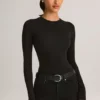 Ziva Modal-Bodys mit Rundhalsausschnitt und langen Ärmeln in Schwarz Ziva Modal-Bodys mit Rundhalsausschnitt und langen Ärmeln in Schwarz