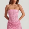 Ziya Verziertes, drapiertes, trägerloses A-Linien-Minikleid in Pink Ziya Verziertes, drapiertes, trägerloses A-Linien-Minikleid in Pink