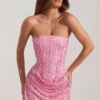 Ziya Verziertes, drapiertes, trägerloses A-Linien-Minikleid in Pink Ziya Verziertes, drapiertes, trägerloses A-Linien-Minikleid in Pink