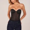 Zoa Bandeau-Korsett-Oberteil mit Schnürung in Schwarz Zoa Bandeau-Korsett-Oberteil mit Schnürung in Schwarz