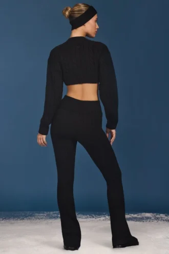 Zopfmuster-Hose mit Umschlag und ausgestelltem Bein in Schwarz