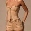 Zoryelle Mini-Shorts mit niedriger Leibhöhe in Tan Zoryelle Mini-Shorts mit niedriger Leibhöhe in Tan