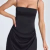 Zoyna drapiertes A-Linien-Minikleid in Schwarz Zoyna drapiertes A-Linien-Minikleid in Schwarz